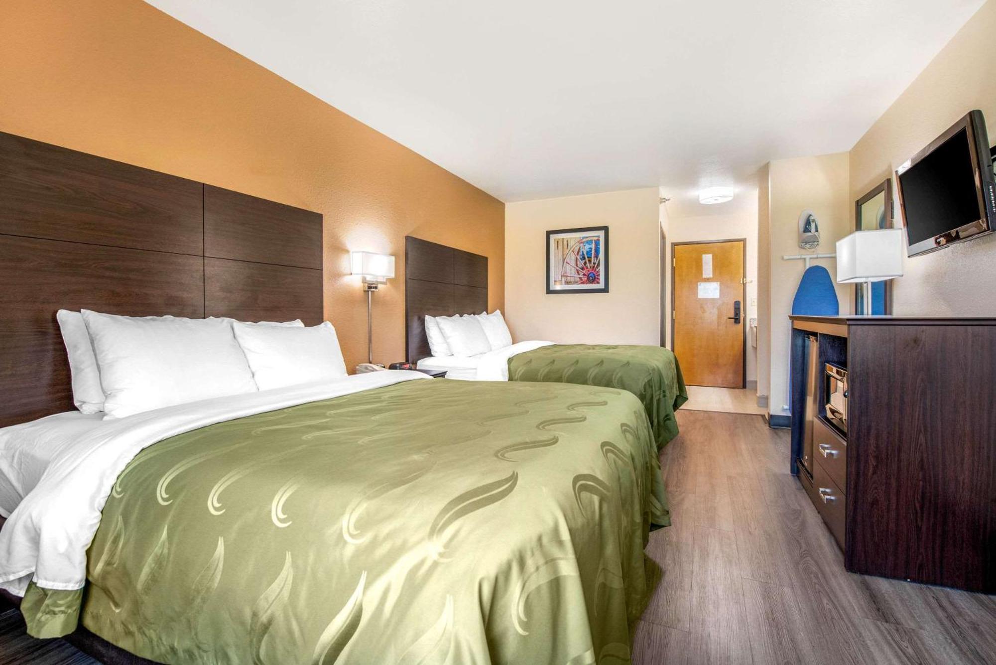 Quality Inn & Suites Brandenburg - Fort Knox Экстерьер фото