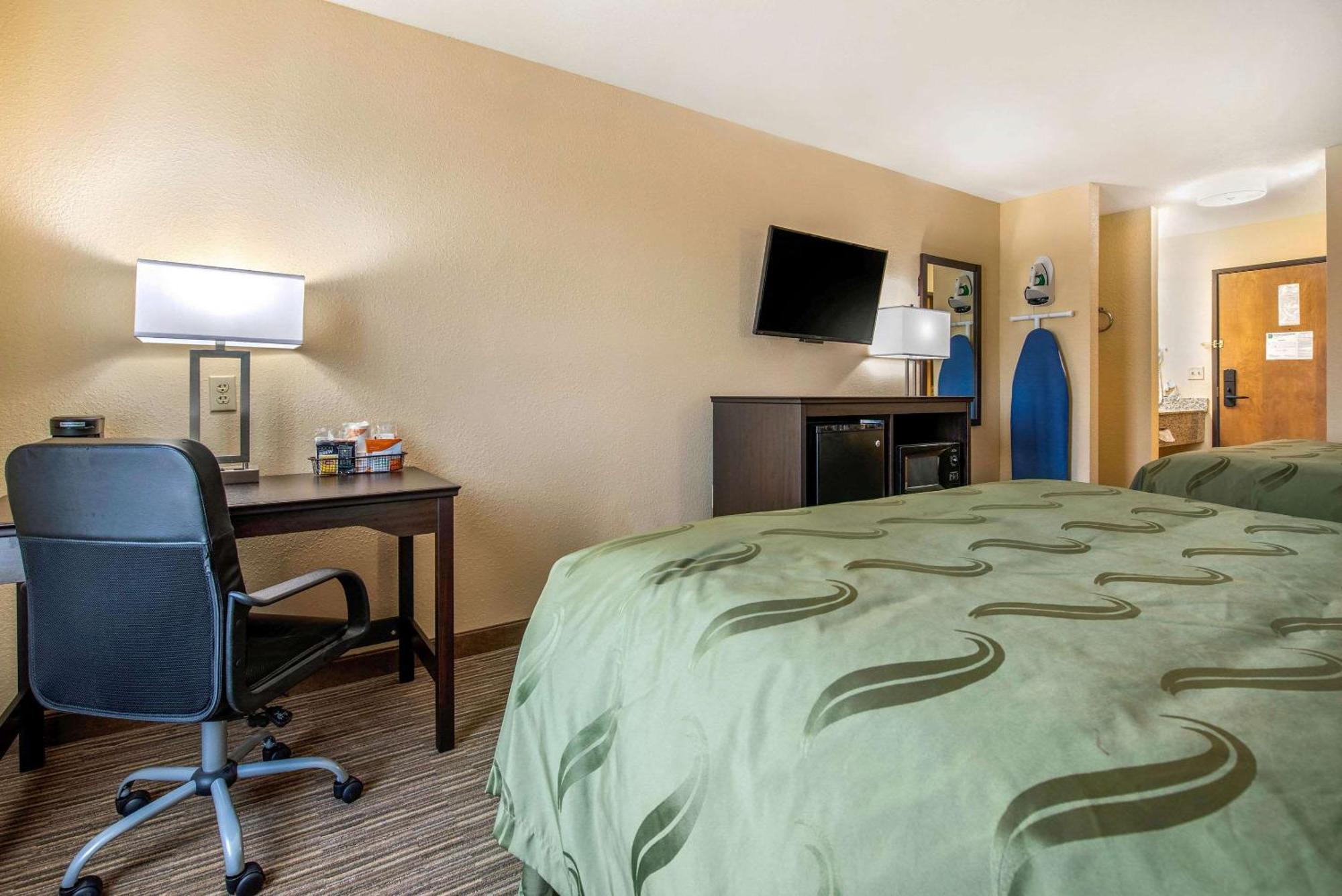 Quality Inn & Suites Brandenburg - Fort Knox Экстерьер фото