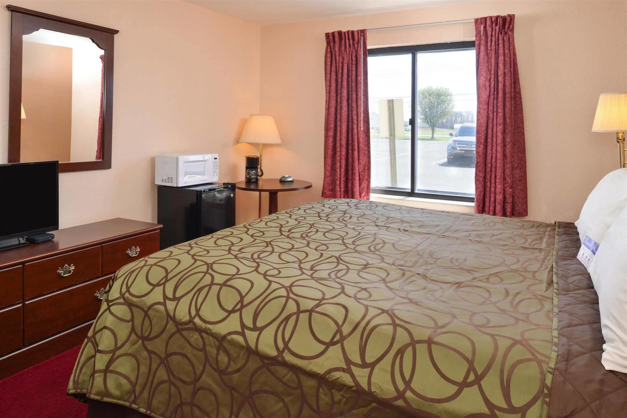 Quality Inn & Suites Brandenburg - Fort Knox Экстерьер фото