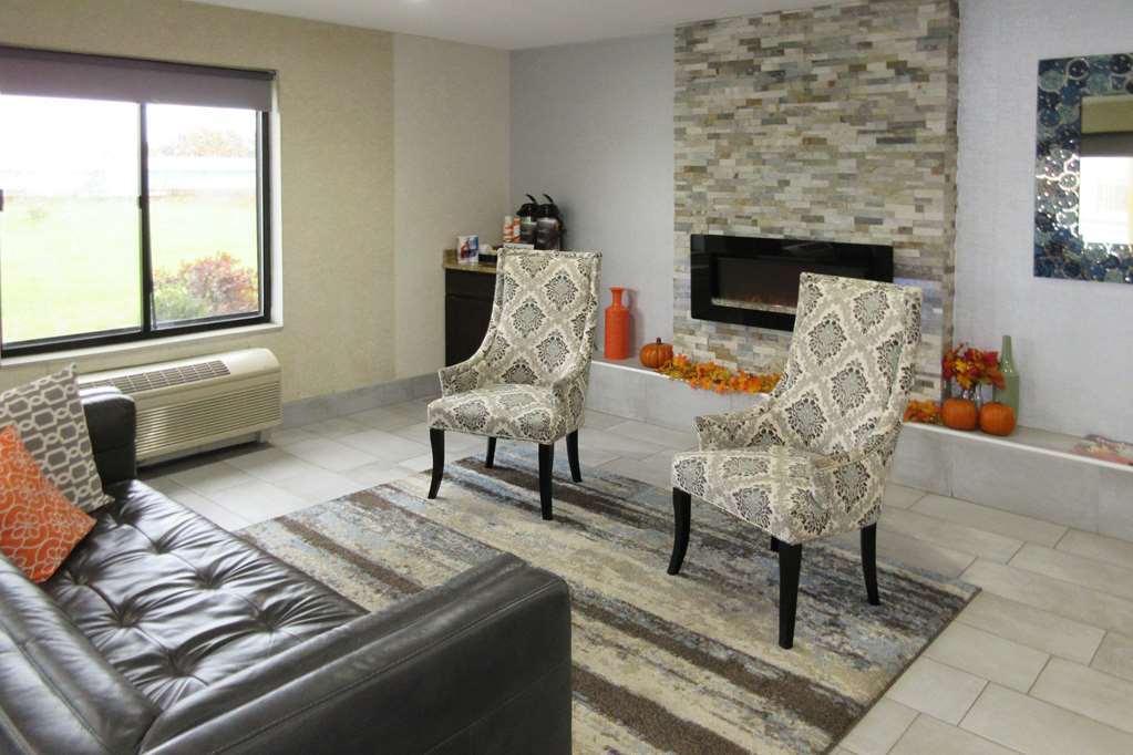 Quality Inn & Suites Brandenburg - Fort Knox Интерьер фото