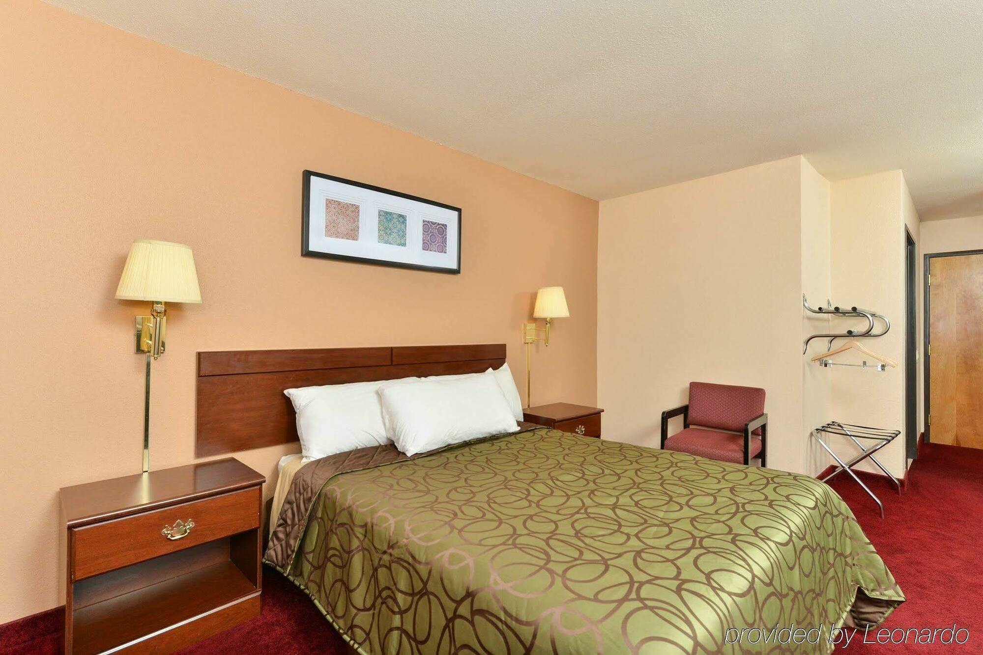 Quality Inn & Suites Brandenburg - Fort Knox Экстерьер фото